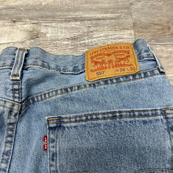 Levis 550 Red Tab Stonewash Blue Mens 35x30 Relaxed Fit Straight Leg Denim Jeans - Picture 12 of 13